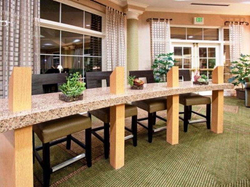 La Quinta By Wyndham Colorado Springs South Airport Exterior foto
