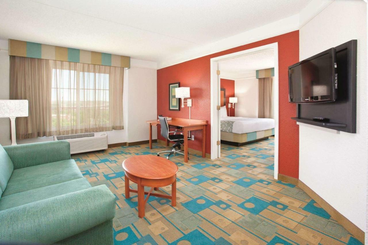 La Quinta By Wyndham Colorado Springs South Airport Exterior foto